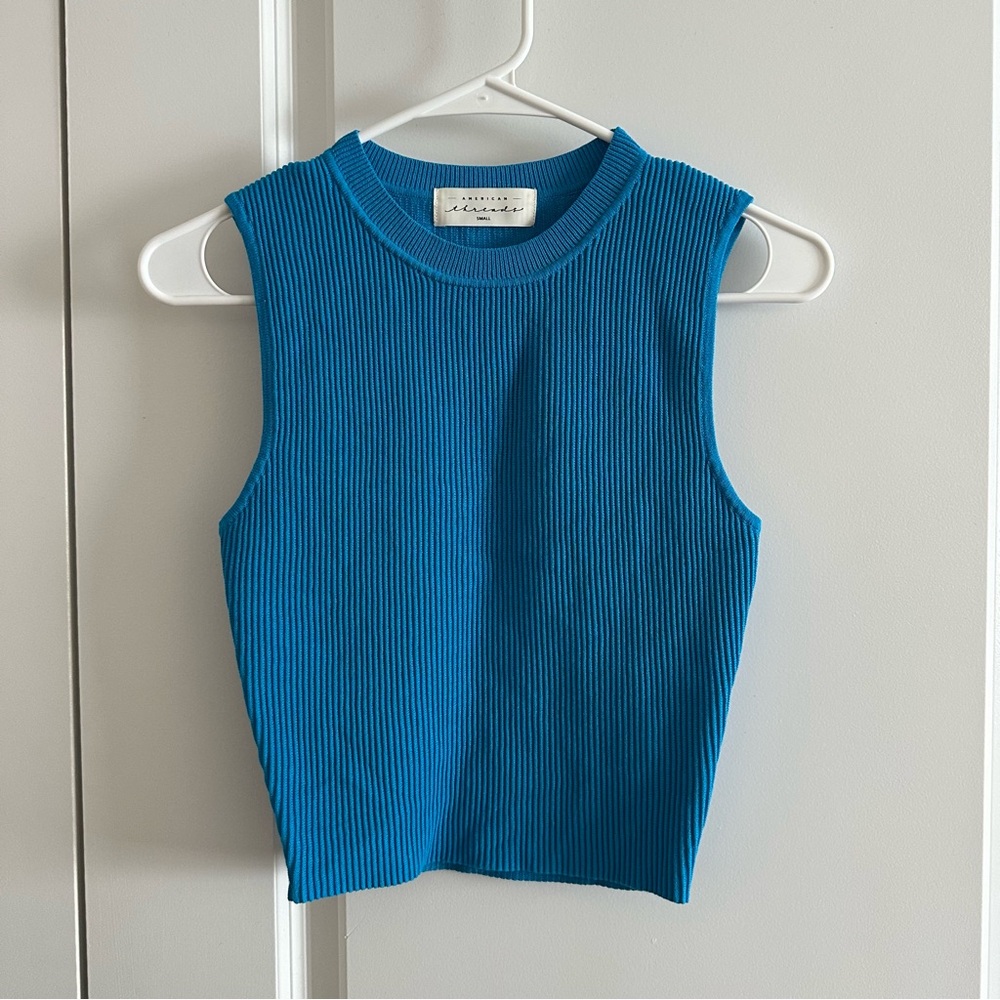 American Threads Bright Blue Ribbed Cropped Tank Top Size Small